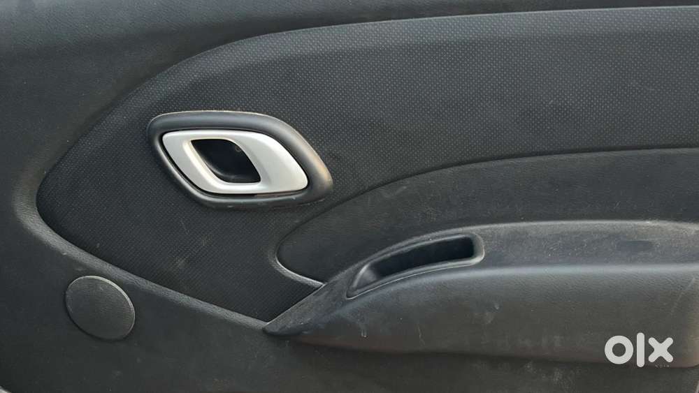 Datsun Redigo T Option, 2017, Petrol