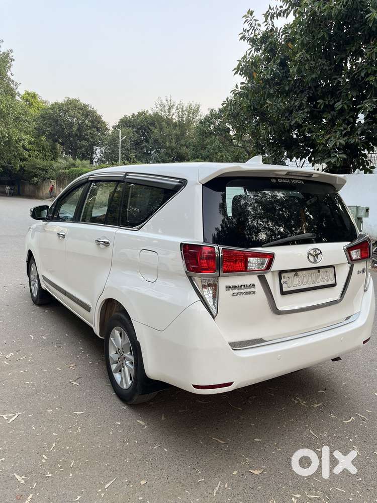 Toyota Innova Crysta 2.4 V, 2017, Diesel