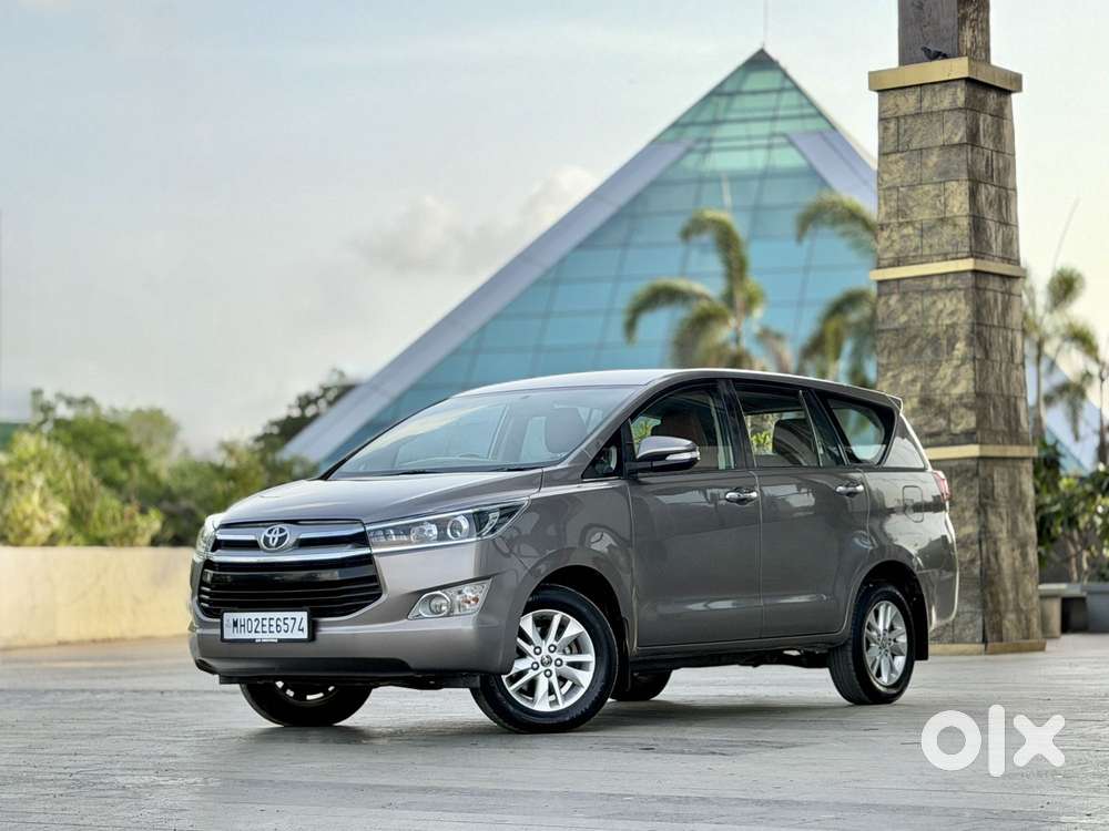 Toyota Innova Crysta 2.4 V 8 Str, 2016, Diesel