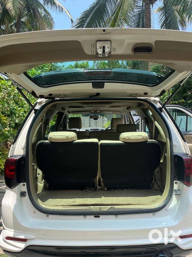 Toyota Fortuner 2015 3.0 Diesel 4x2 At