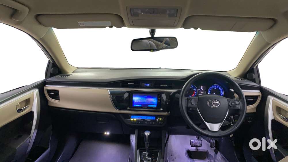 Toyota Corolla Altis [2014-2017] 1.8 G Cvt, 2016, Petrol