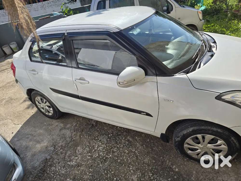 Maruti Suzuki Dzire 2015 Petrol 82000 Km Driven