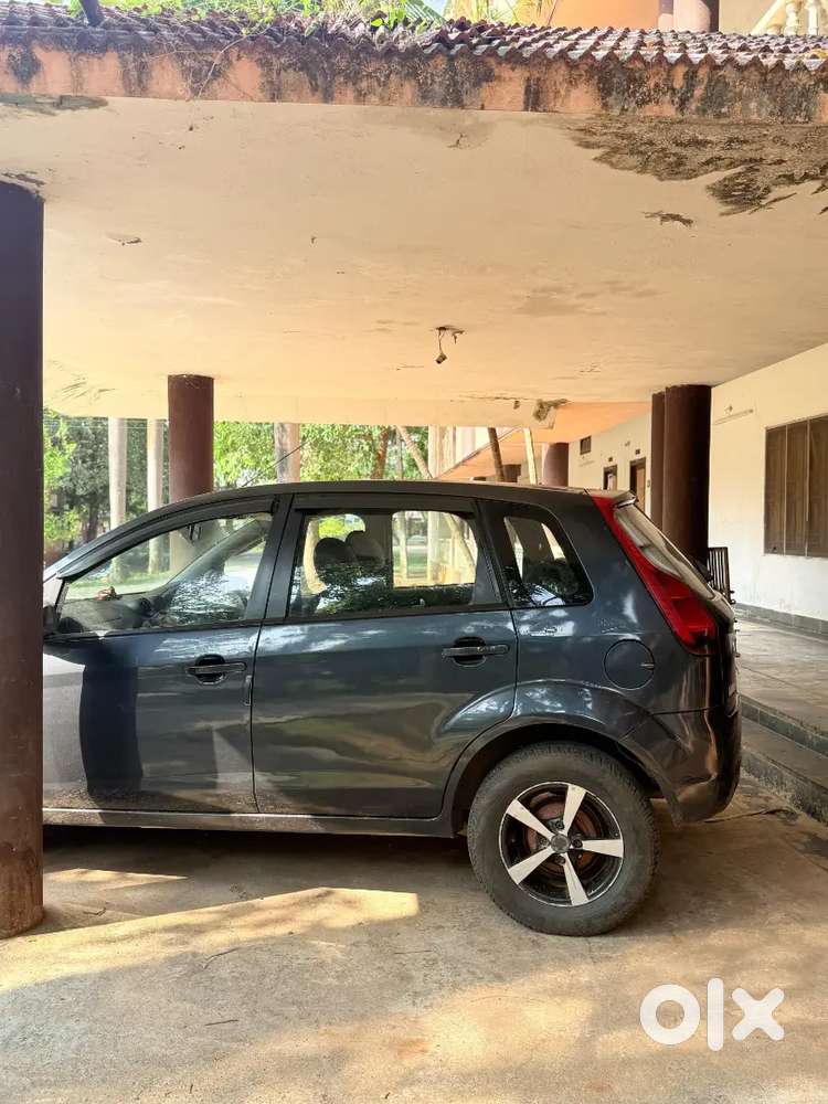 Ford Figo 2010 Diesel Well Maintained All New Tyres Ac Good Condetion