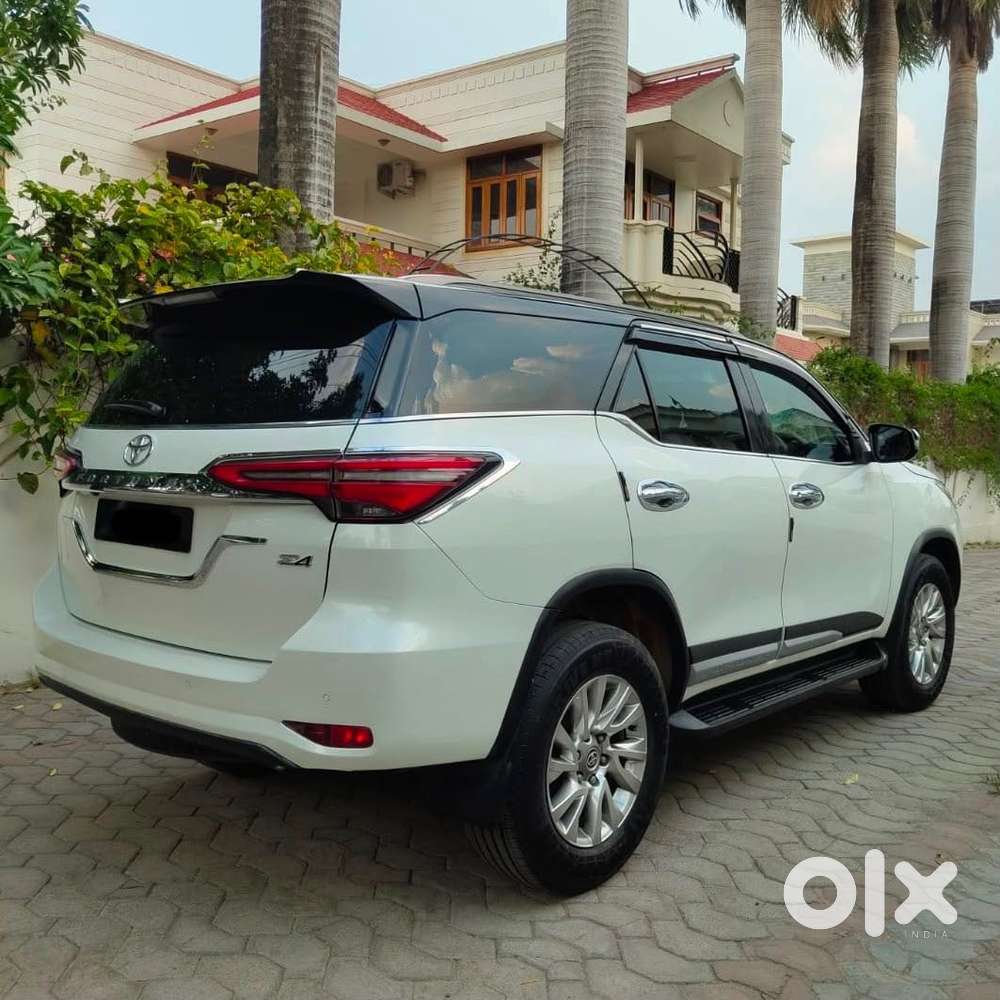 Toyota Fortuner 4x4 At 2.8 Diesel, 2021, Diesel
