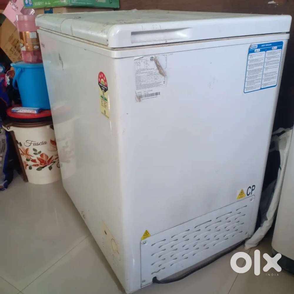Deep Freezer - Kitchen & Other Appliances in undefined, - 1845582585