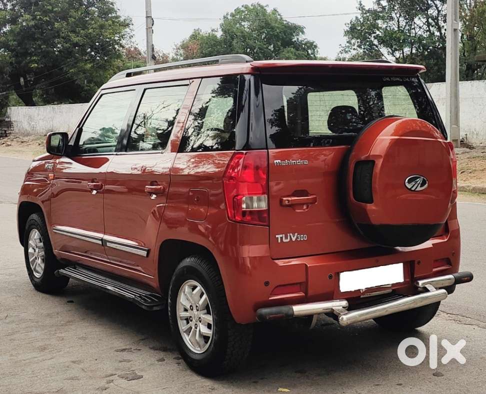 Mahindra Tuv 300 T8, 2017, Diesel