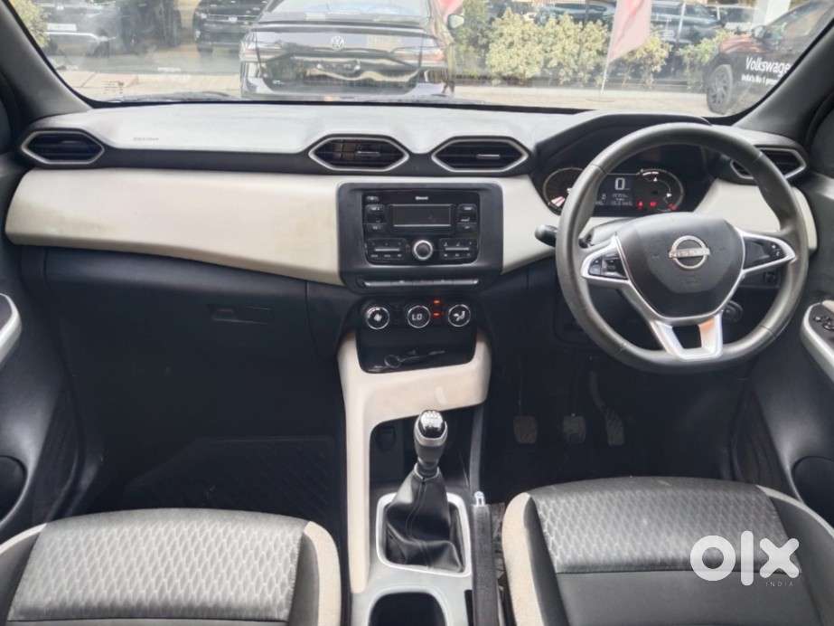 Nissan Magnite 1.0 Xl, 2023, Petrol