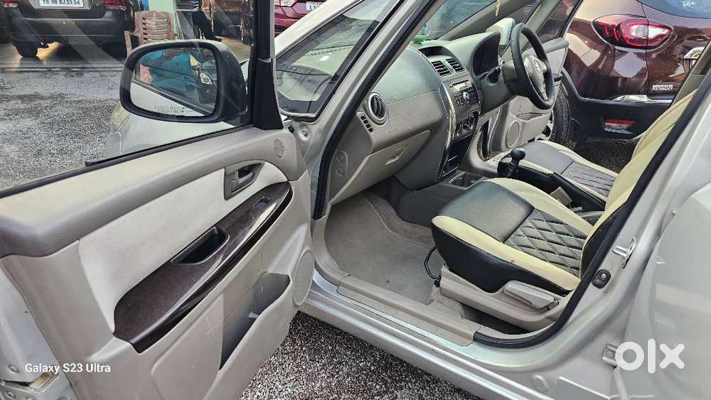 Maruti Suzuki Sx4 Vxi Bsiv, 2010, Petrol