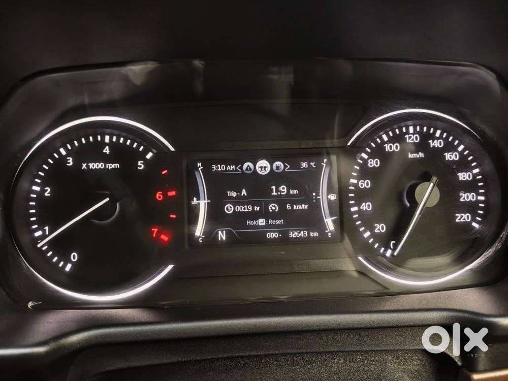 Mahindra Scorpio N Z2 Petrol Mt 7 Str (e), 2024, Petrol