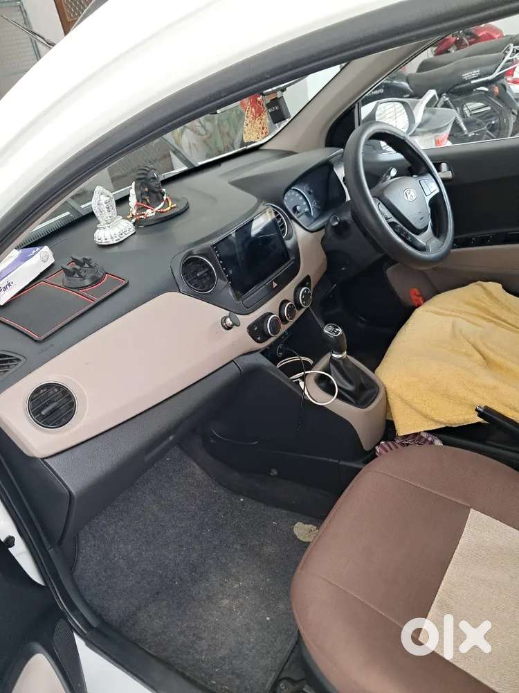 Hyundai Grand I10 2017 Petrol Well Maintained