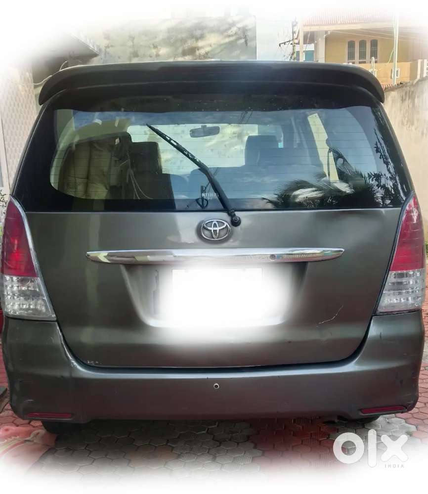 Toyota Innova 2009