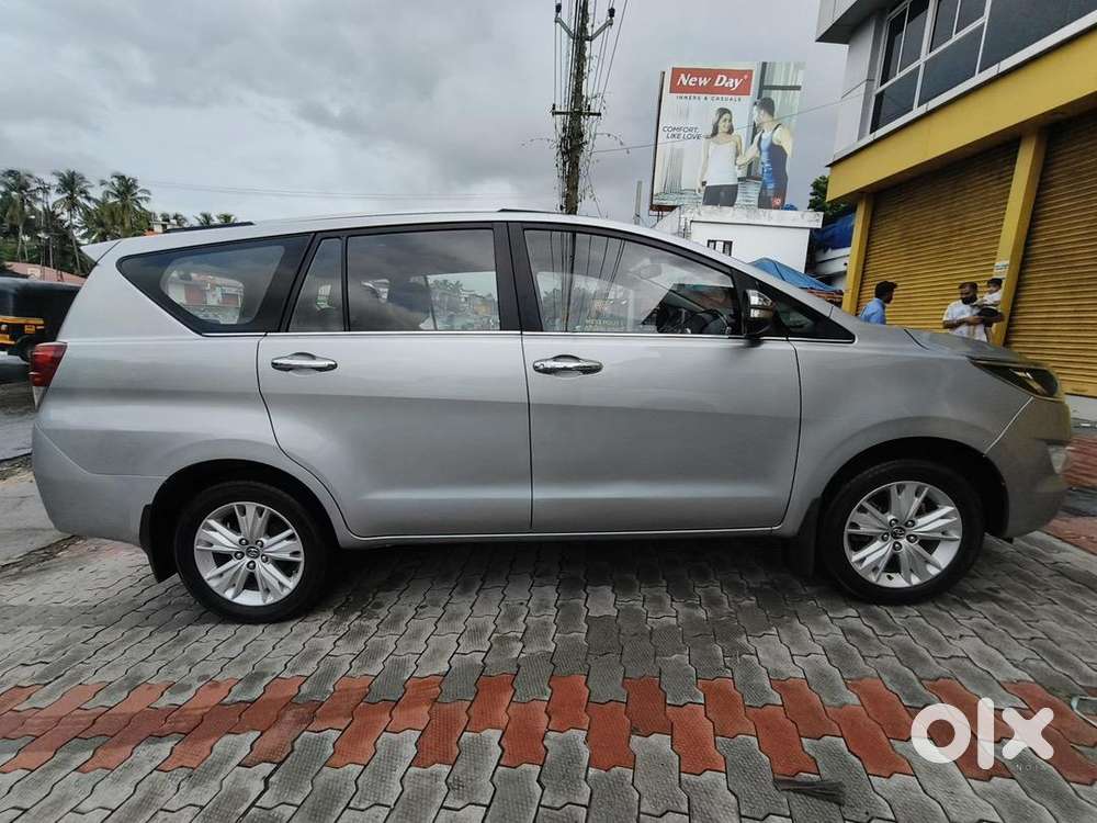 Toyota Innova Crysta 2.8 Z 2016 Original Kerala