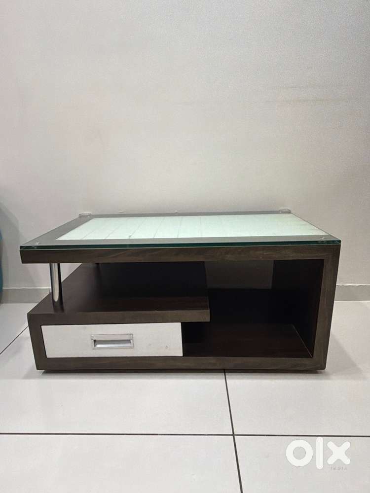 Centre table for Sale!