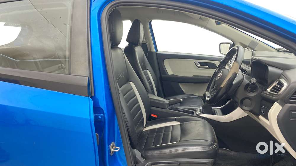 Tata Altroz Xz, 2022, Petrol