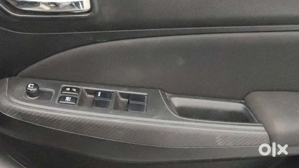 Maruti Suzuki Swift Amt Vxi, 2020, Petrol