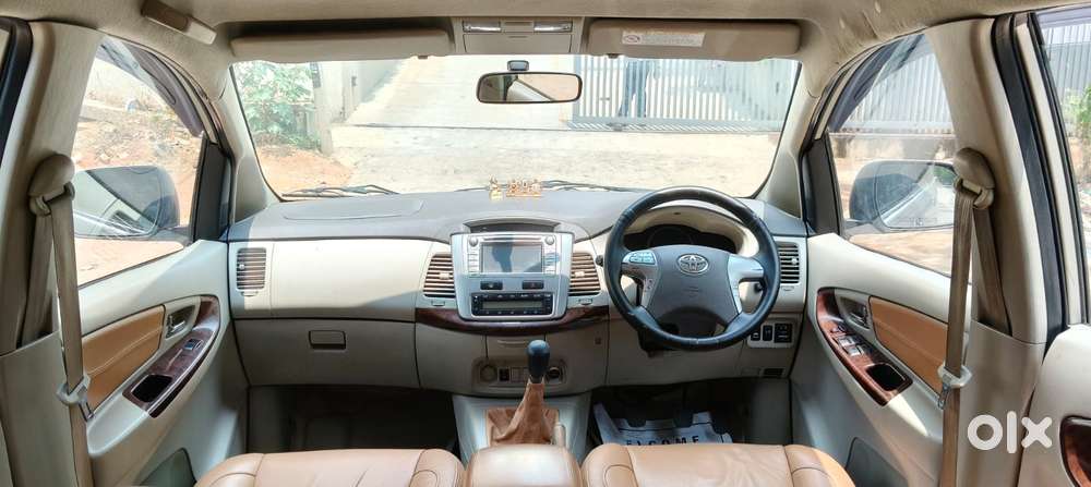 Toyota Innova 2.5 V 7 Str, 2012, Diesel