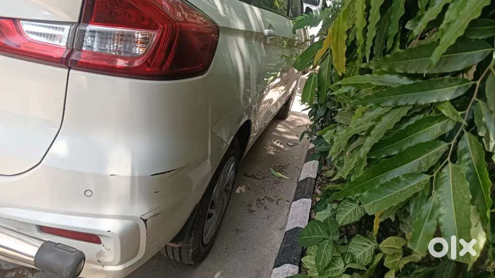 Maruti Suzuki Ertiga Petrol & Cng 80117 Km Driven