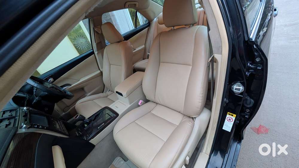 Toyota Camry Hybrid, 2016, Petrol