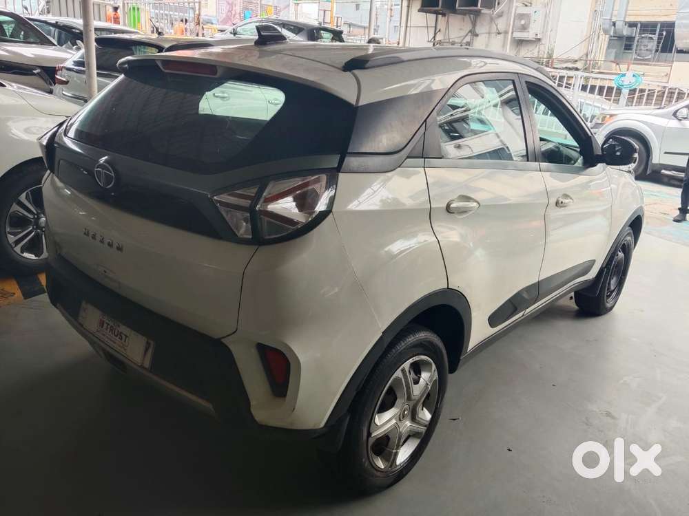 Tata Nexon, 2020, Petrol