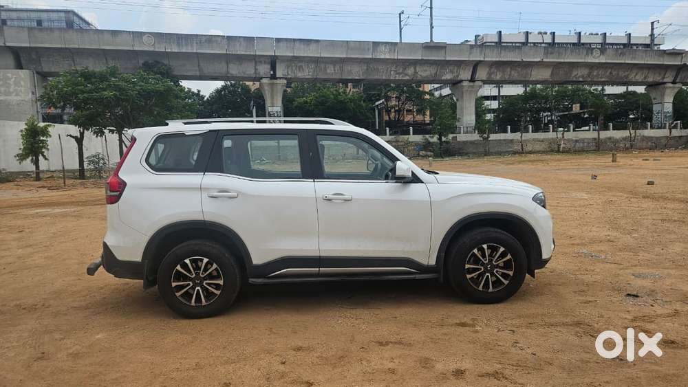 Mahindra Scorpio-n 2.0 Z8 L Petrol At 7 Str, 2025