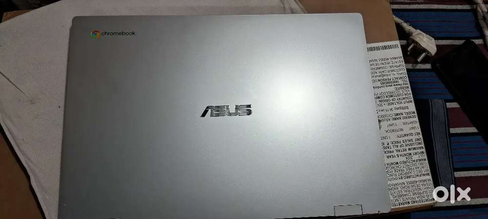 ASUS-CHROMEBOOK