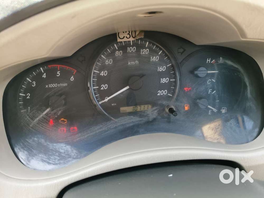 Toyota Innova 2.5 G (diesel) 8 Seater, 2013, Diesel