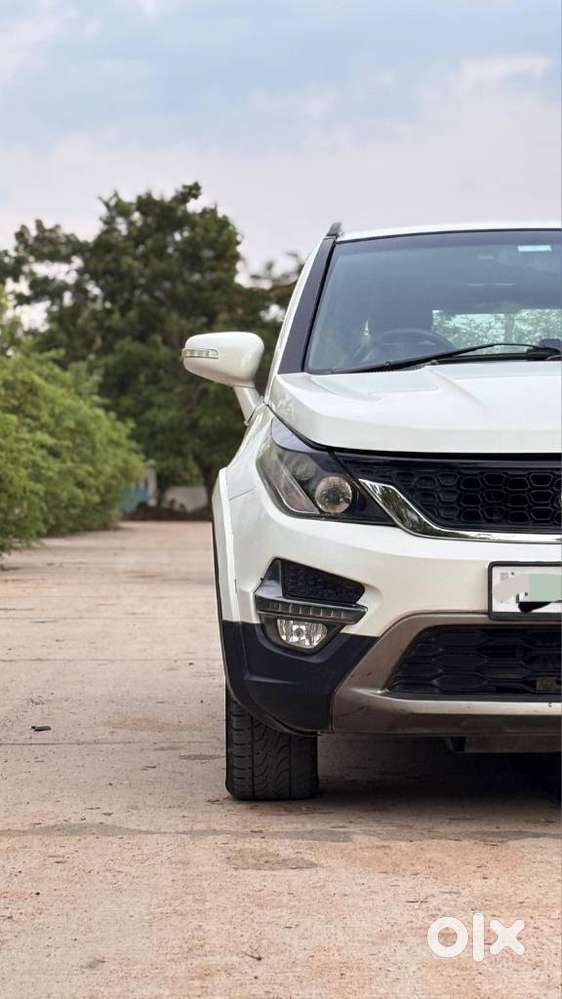 Tata Hexa 2.2 Xta 4x2 7 Str, 2017, Diesel
