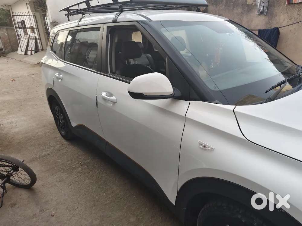 Kia Carens Clavis 2025 Cng & Hybrids Well Maintained