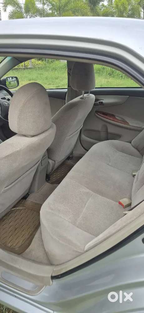 Toyota Corolla Altis 2011 Petrol 90000 Km Driven