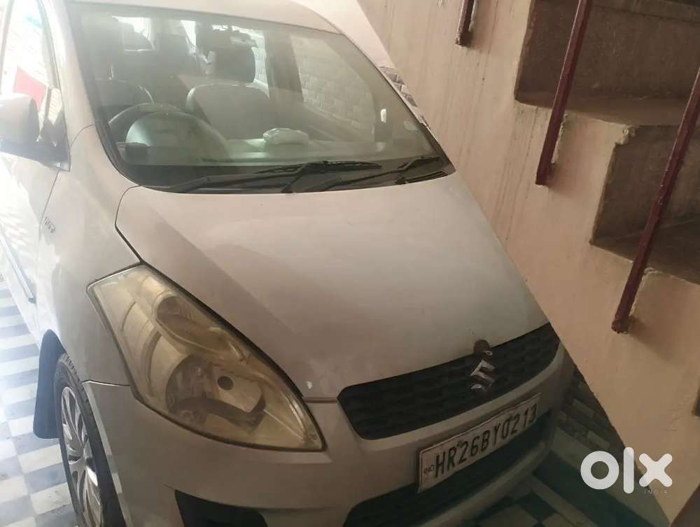 Maruti Suzuki Ertiga 2013 Petrol And Cng 90000 Km Driven