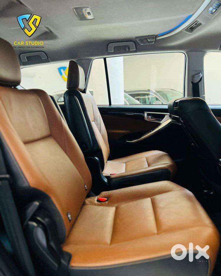 Toyota Innova Crysta 2.8z Automatic, 2018, Diesel