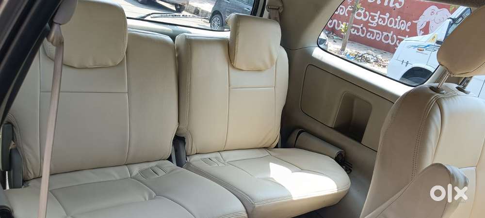 Toyota Innova 2.5 V 8 Str, 2014, Diesel