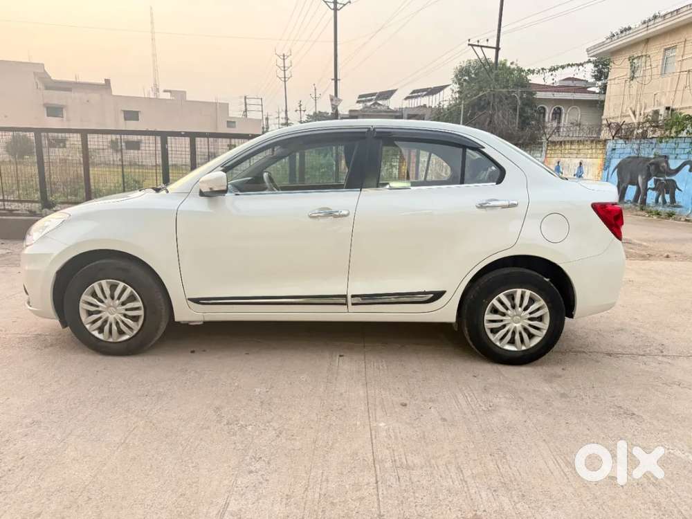 Maruti Suzuki Dzire 1.2 Vxi, 2021, Petrol