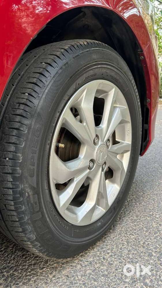 Honda Amaze 2nd Gen Vx, 2018, Petrol