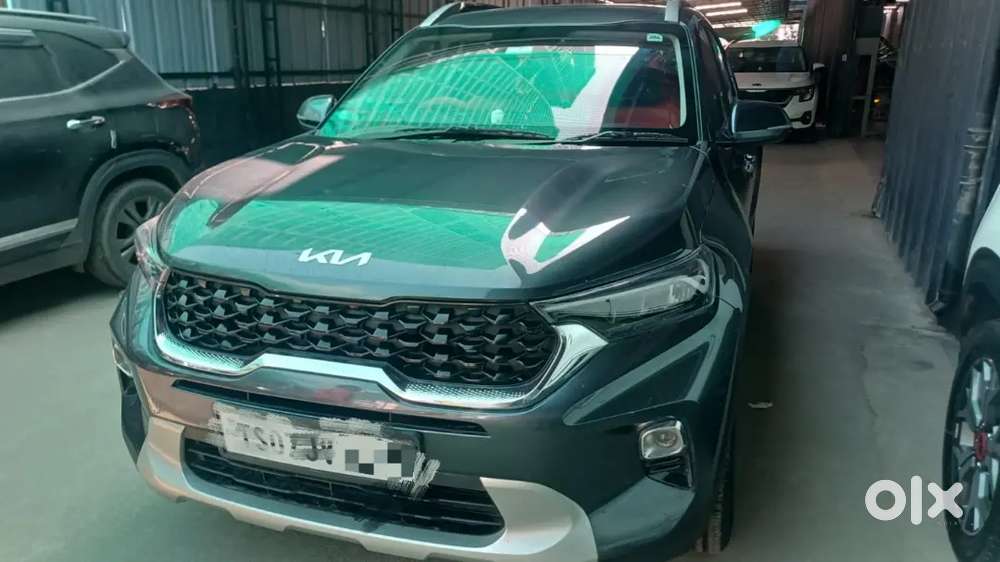 Kia Sonet 2023 Petrol 43700 Km Driven