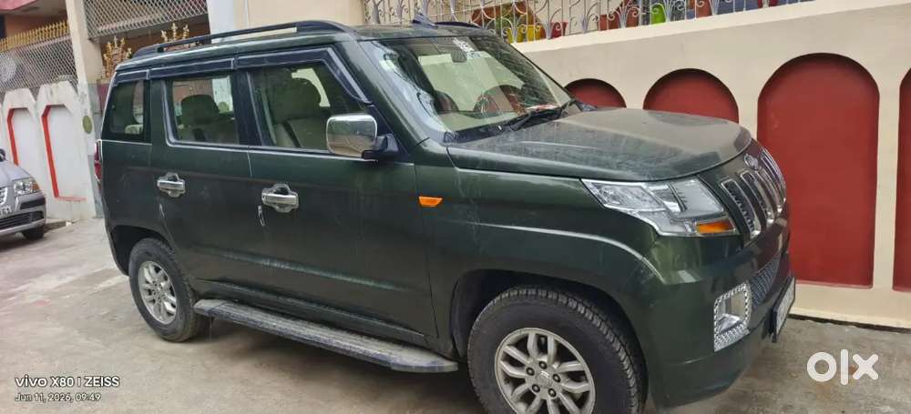 Mahindra Tuv 300 2017