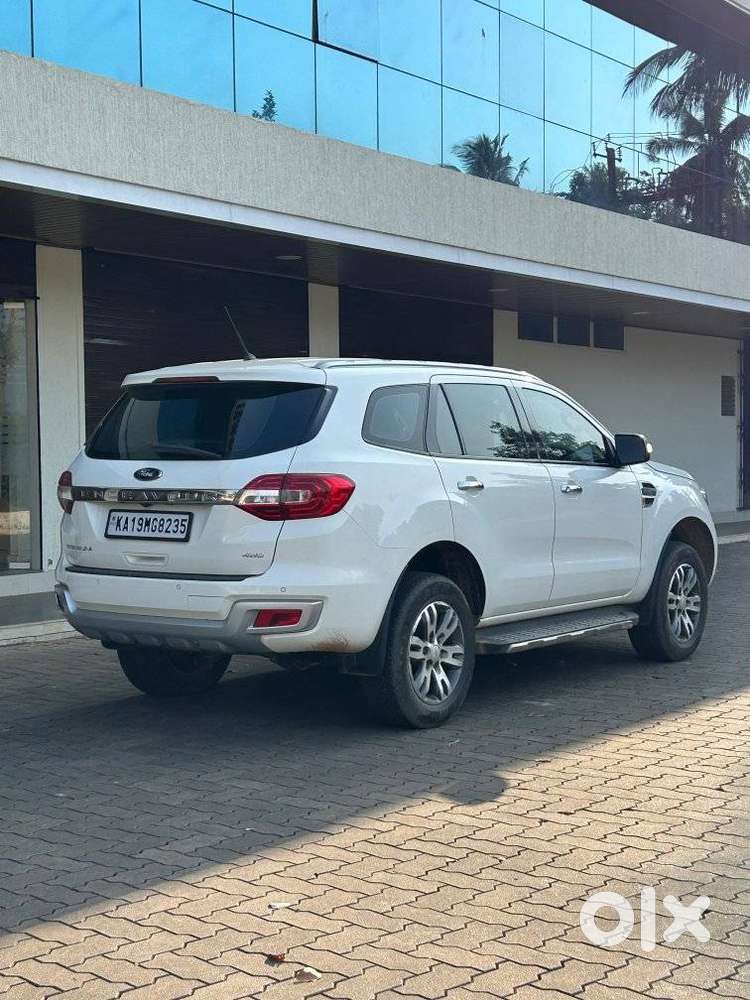 Ford Endeavour 3.2 Titanium At 4x4, 2017, Diesel