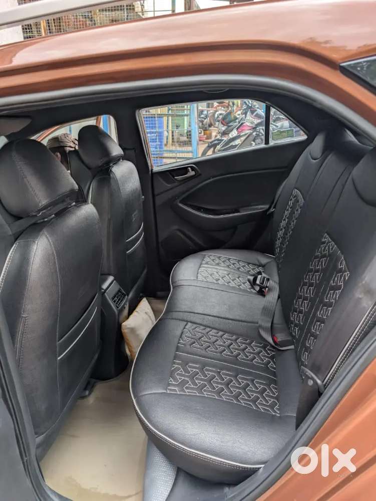 Hyundai I20 Active 2015 Petrol Well Maintained 2keys Available