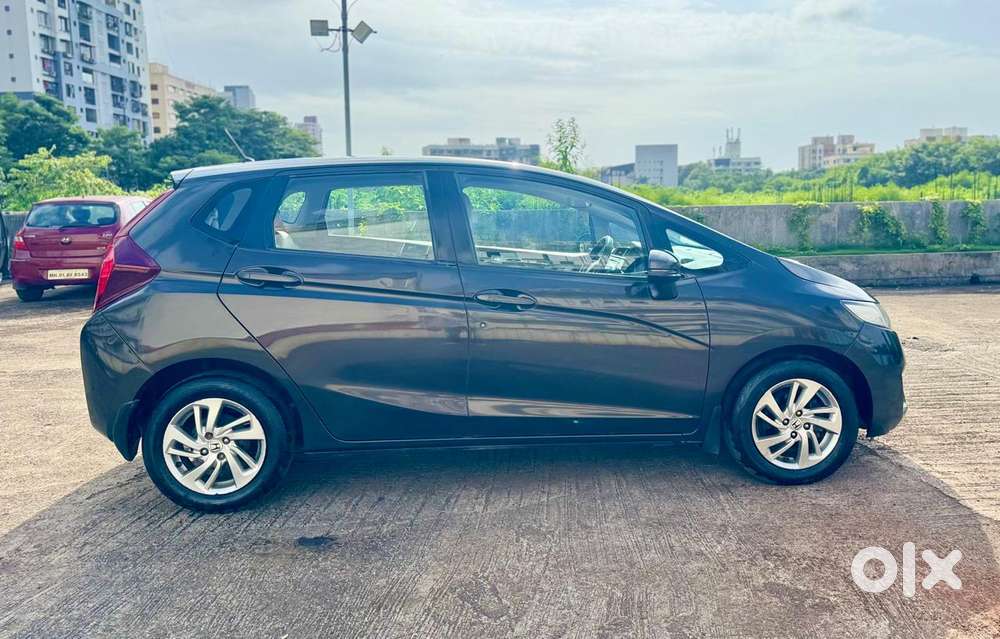 Honda Jazz V Automatic, 2016, Petrol