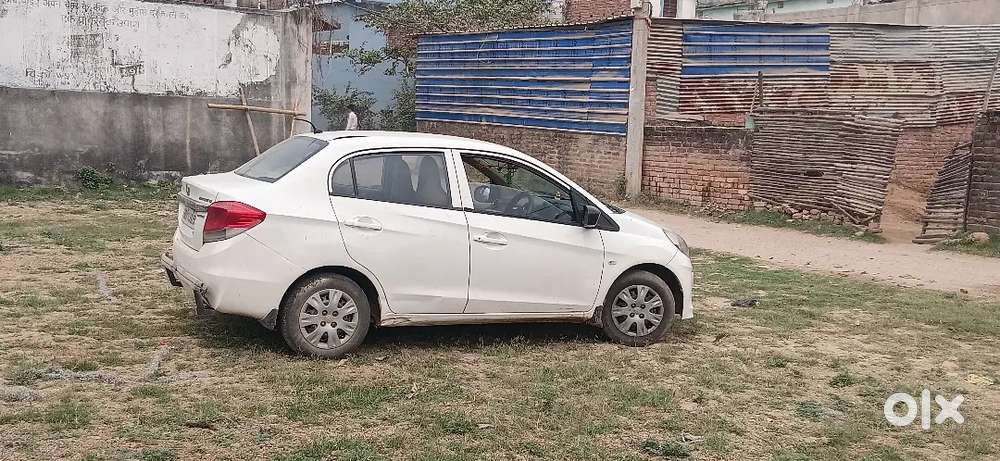 Honda Amaze  Variant Diesel Model 2014
