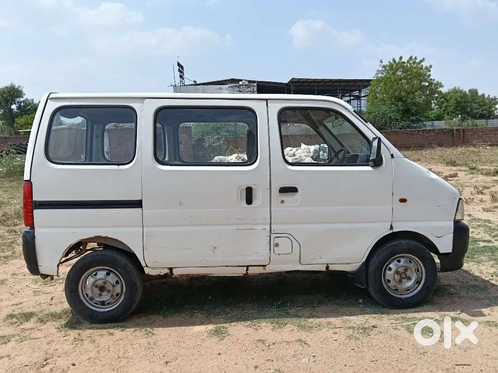 Maruti Suzuki Eeco 2015