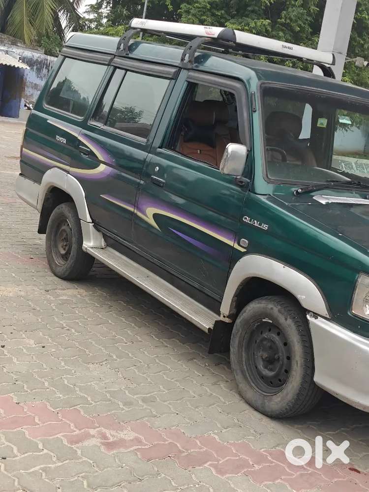 Toyota Qualis 2004