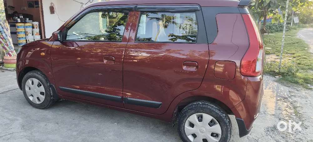 Maruti Suzuki Wagon R Vxi, 2023 Petrol, Manual, 46700 Km