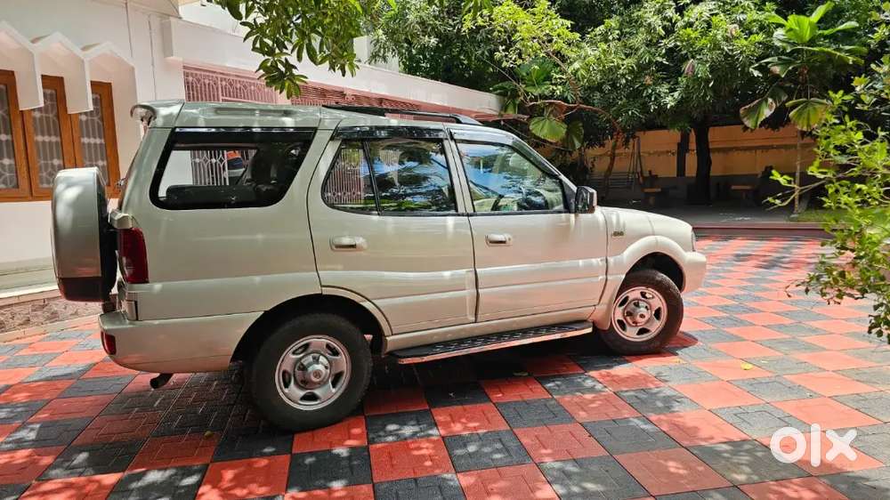 Tata Safari Dicor 2010 Model