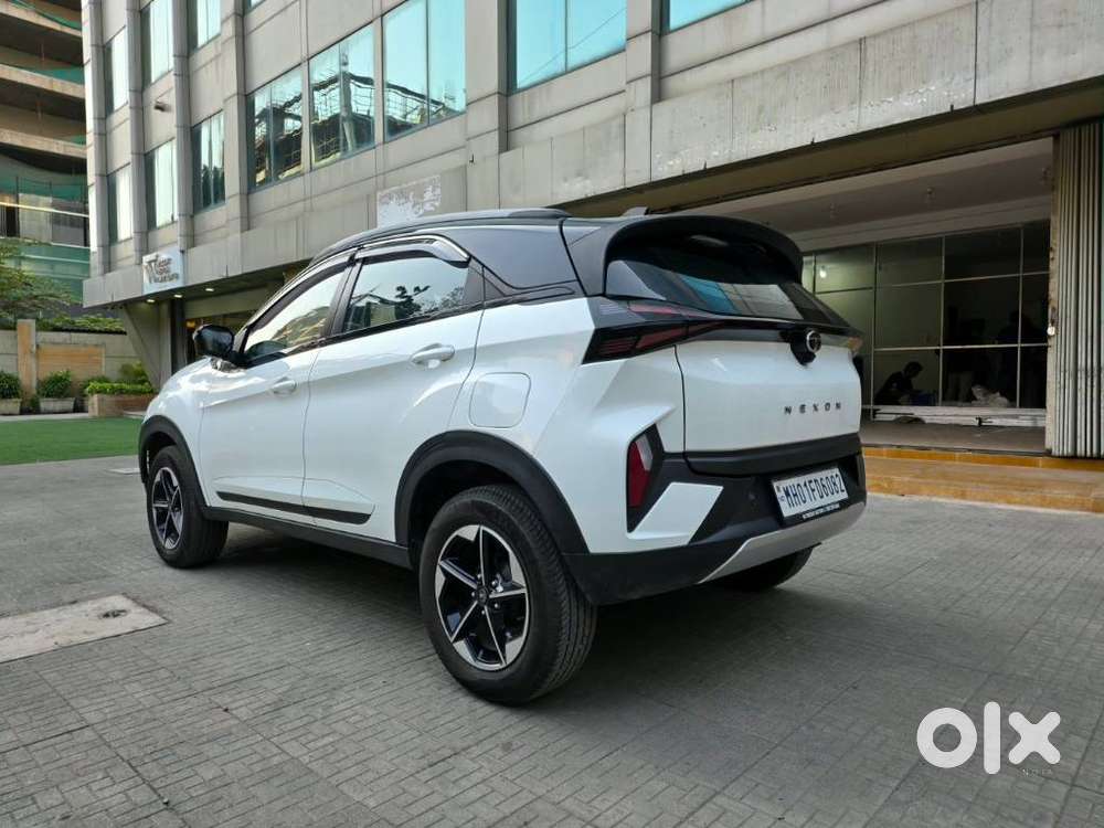 Tata Nexon Fearless Pr Plus 1.2 Revotron Petrol 7 Dca Dt, 2026, Petr..