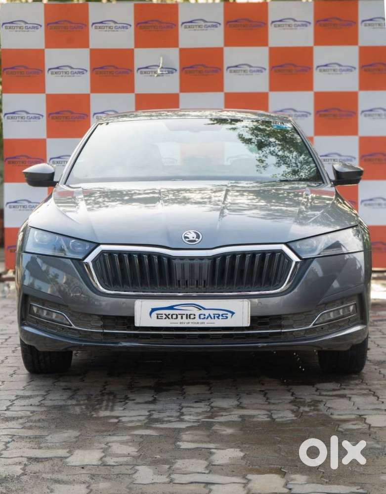 Skoda Octavia 2.0 L K Tsi At, 2022, Petrol