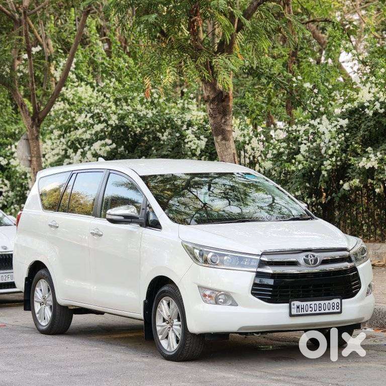 Toyota Innova Crysta 2.8 Z, 2016, Diesel