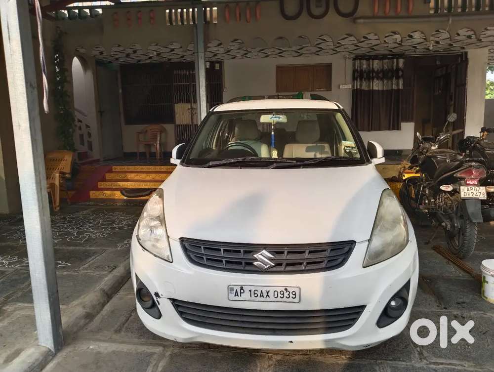 Maruti Suzuki Swift Dzire 2012 Petrol