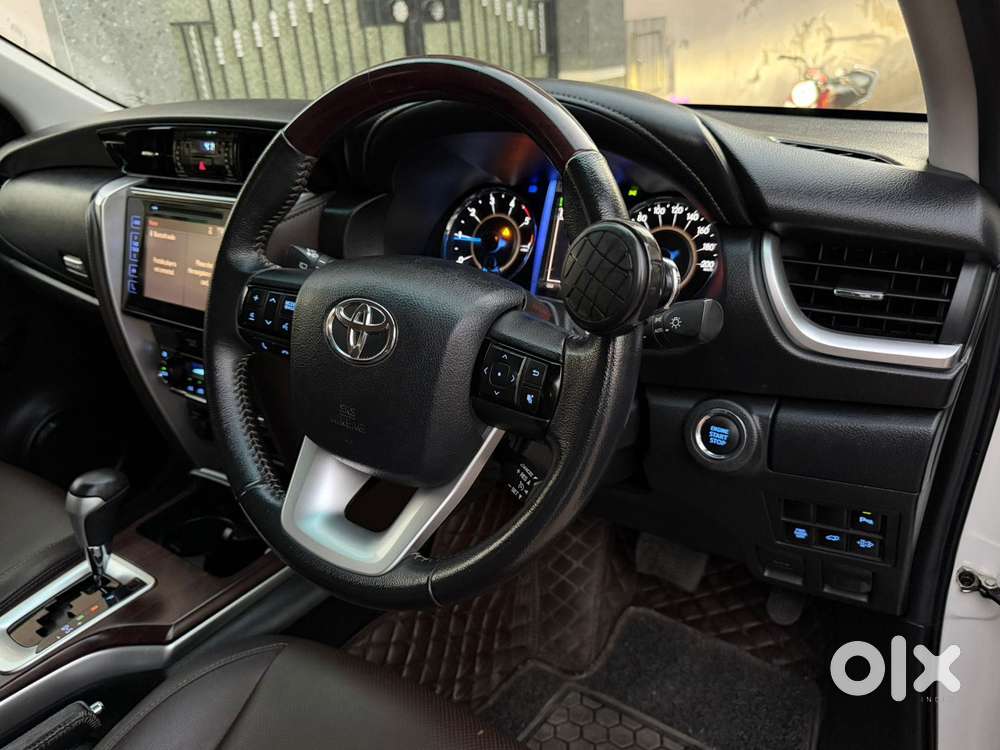 Toyota Fortuner 4x2 At 2.8 Diesel, 2020, Diesel