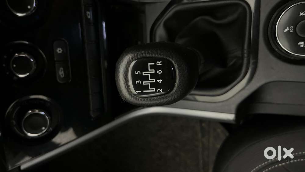 Tata Nexon 1.2 Revotron Xm, 2020, Petrol